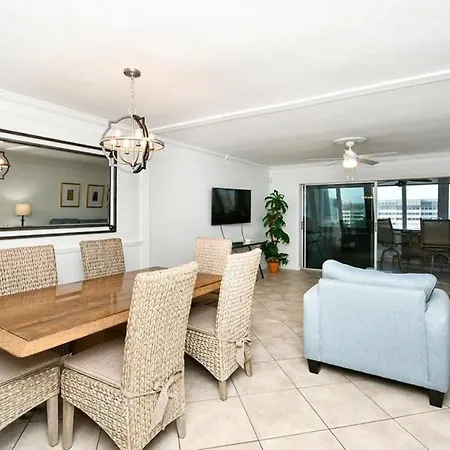 Villa 1200-607 Enjoy Relaxing Bayfront Bliss